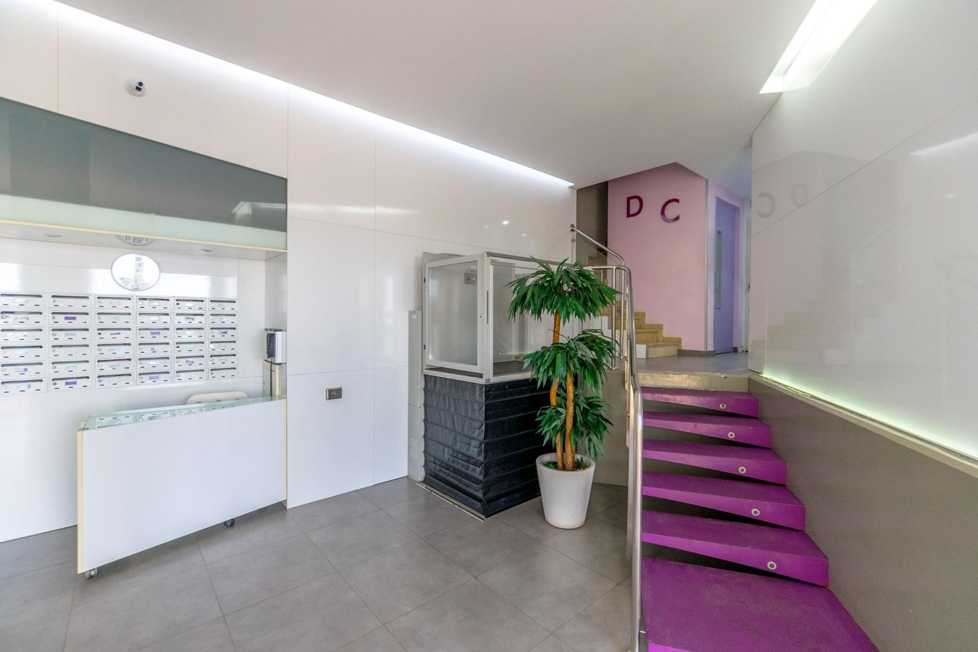 Reventa - Apartamento - Torrevieja - Playa Del Cura