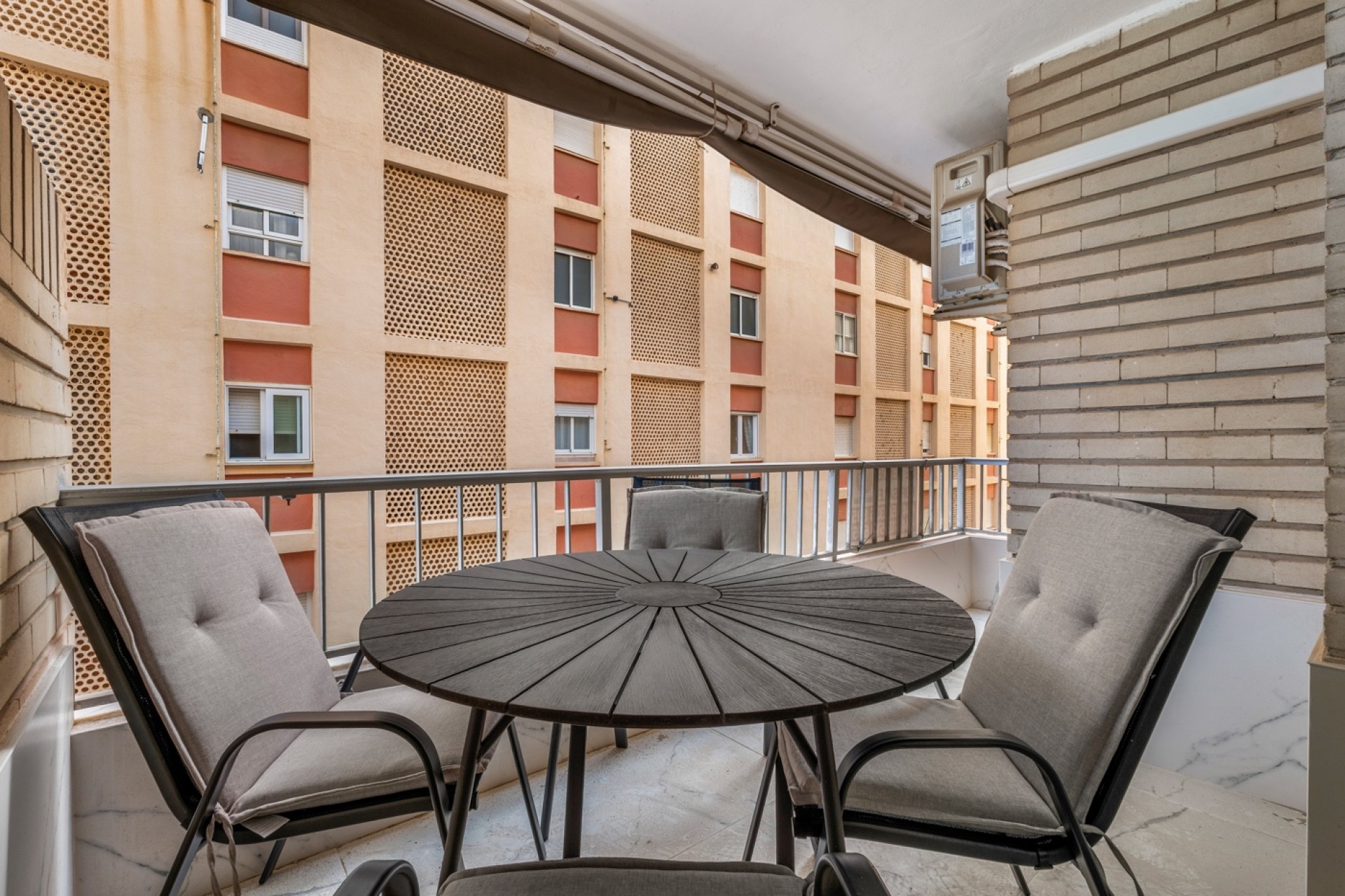 Reventa - Apartamento - Torrevieja - Playa Del Cura