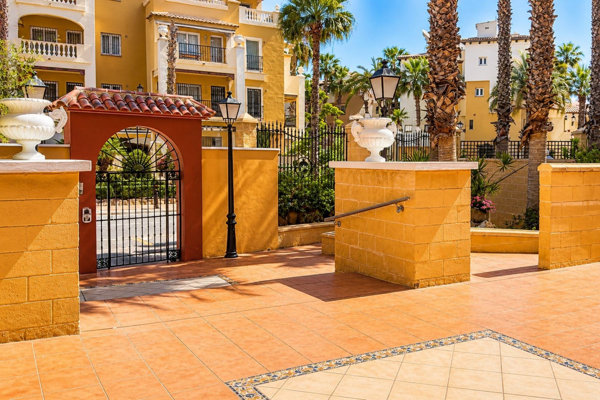 Reventa - Apartamento - Torrevieja - Playa Los Locos