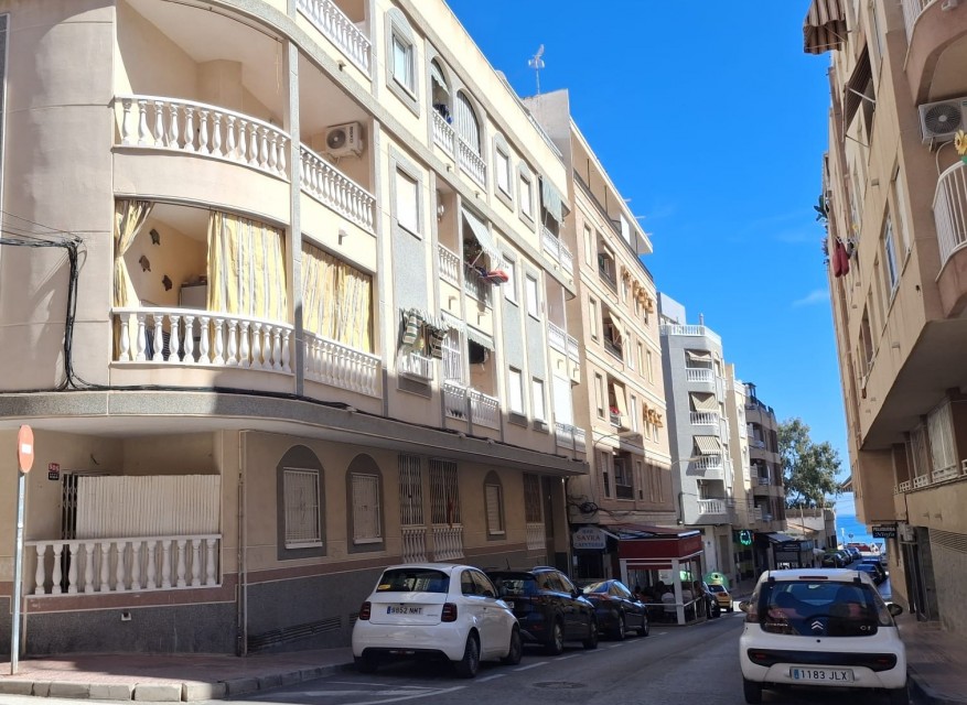 Reventa - Apartamento - Torrevieja - Playa Los Locos