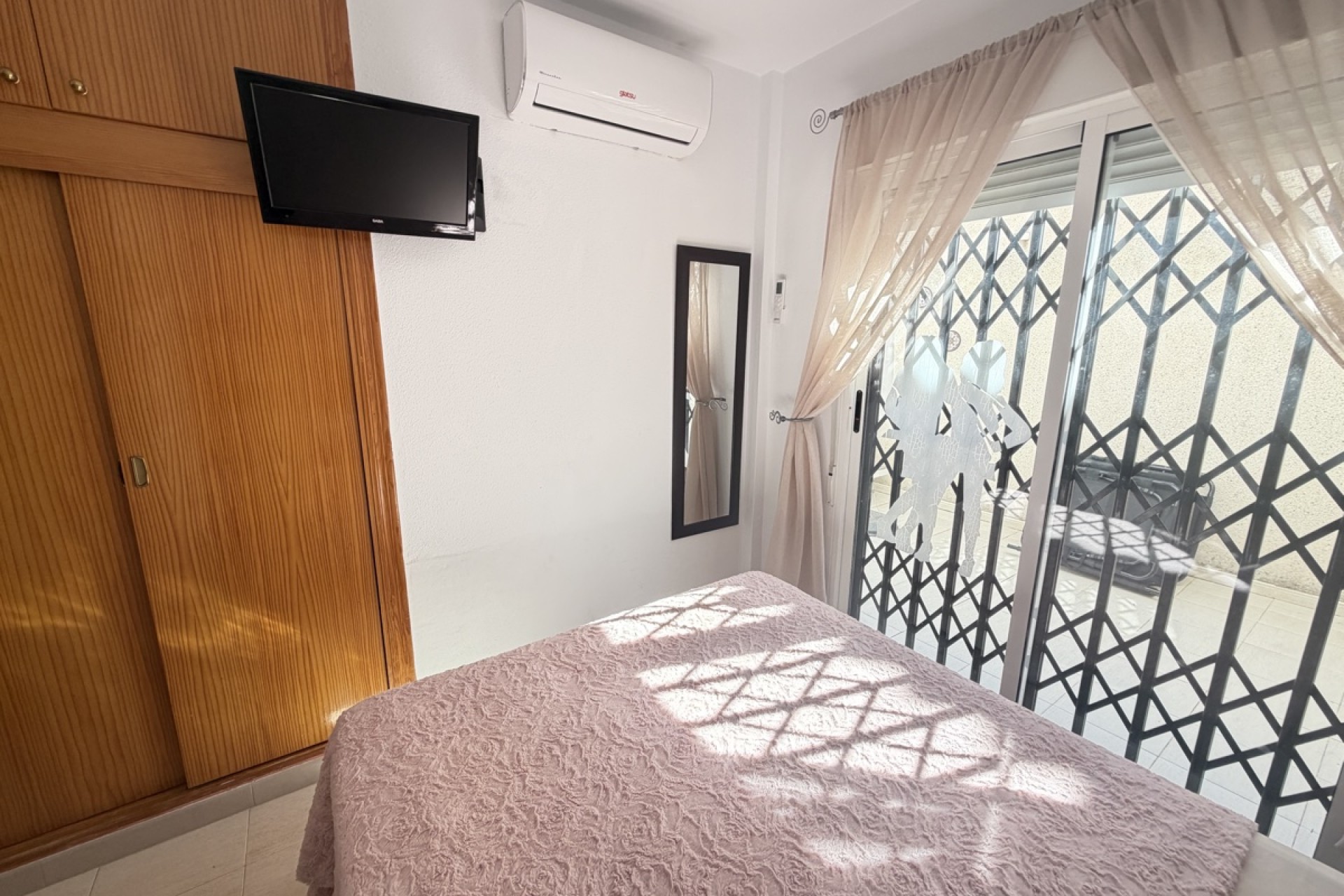 Reventa - Apartamento - V