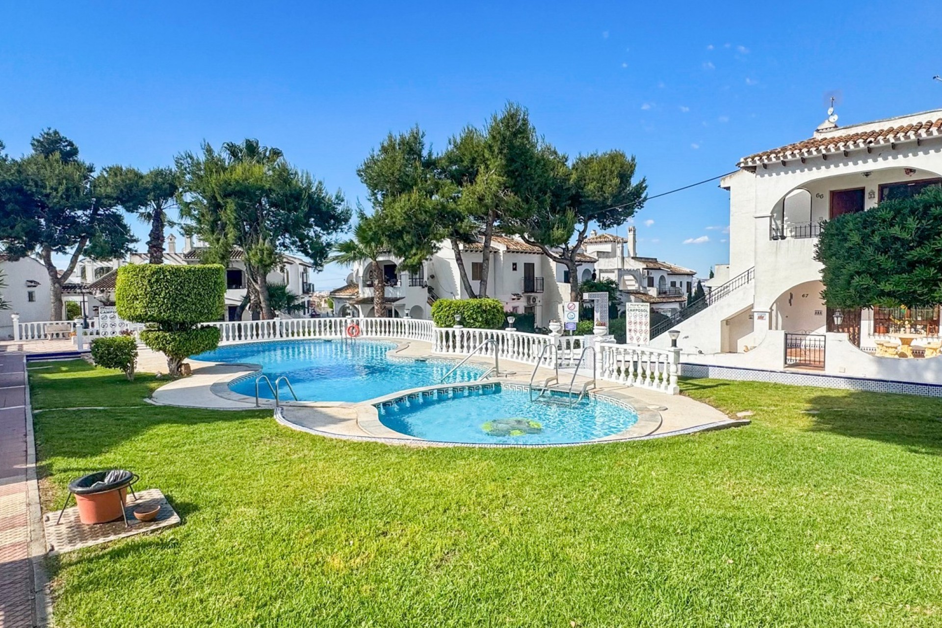 Reventa - Bungalow - Torrevieja - Aguas Nuevas