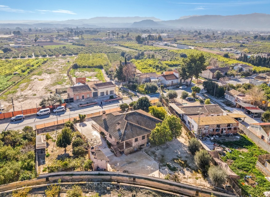Reventa - Casa de Campo - Beniel - Beniel - Campo