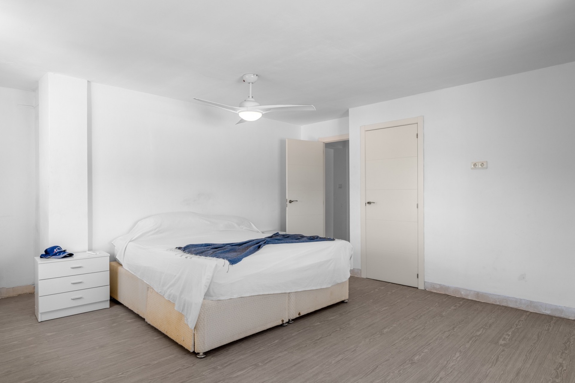Reventa - Casa de Campo - Los Montesinos - La Herrada