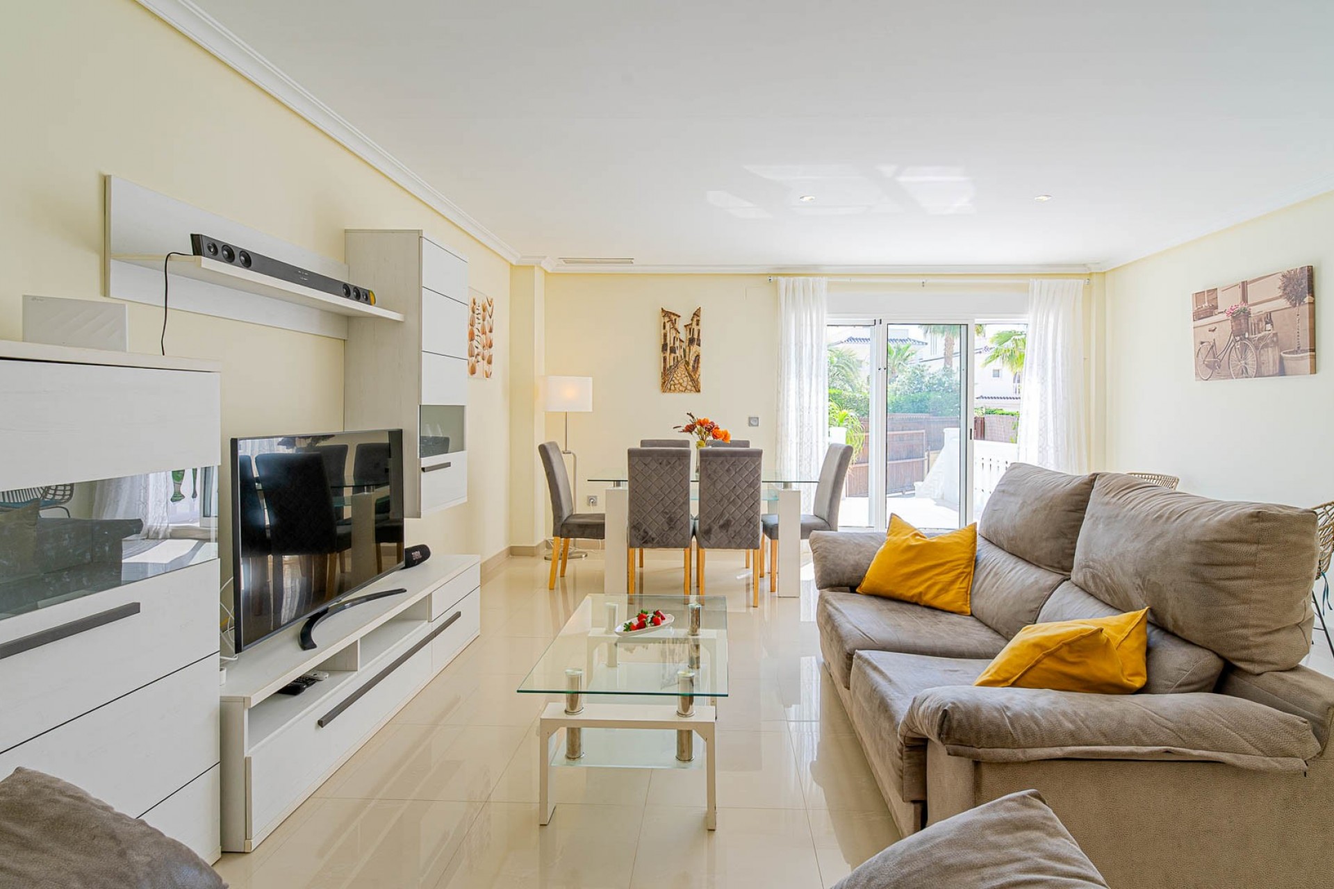 Reventa - Chalet - El Campello - Urb Els Banyets