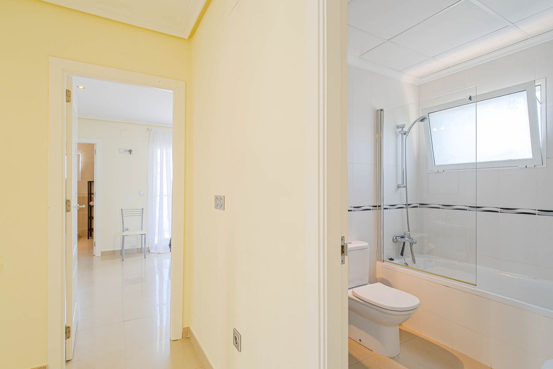 Reventa - Chalet - El Campello - Urb Els Banyets
