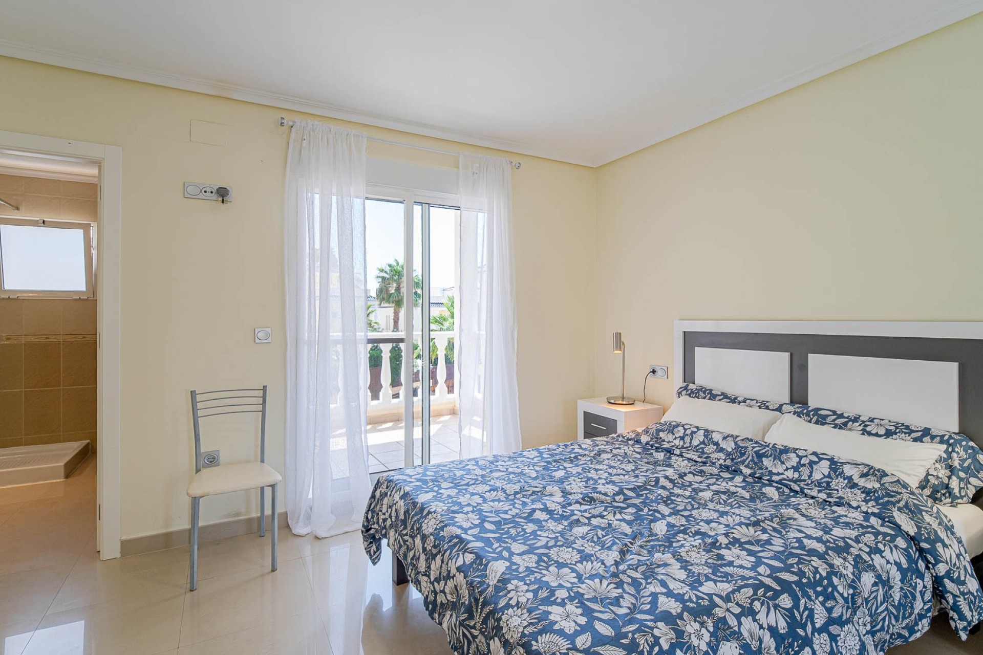 Reventa - Chalet - El Campello - Urb Els Banyets