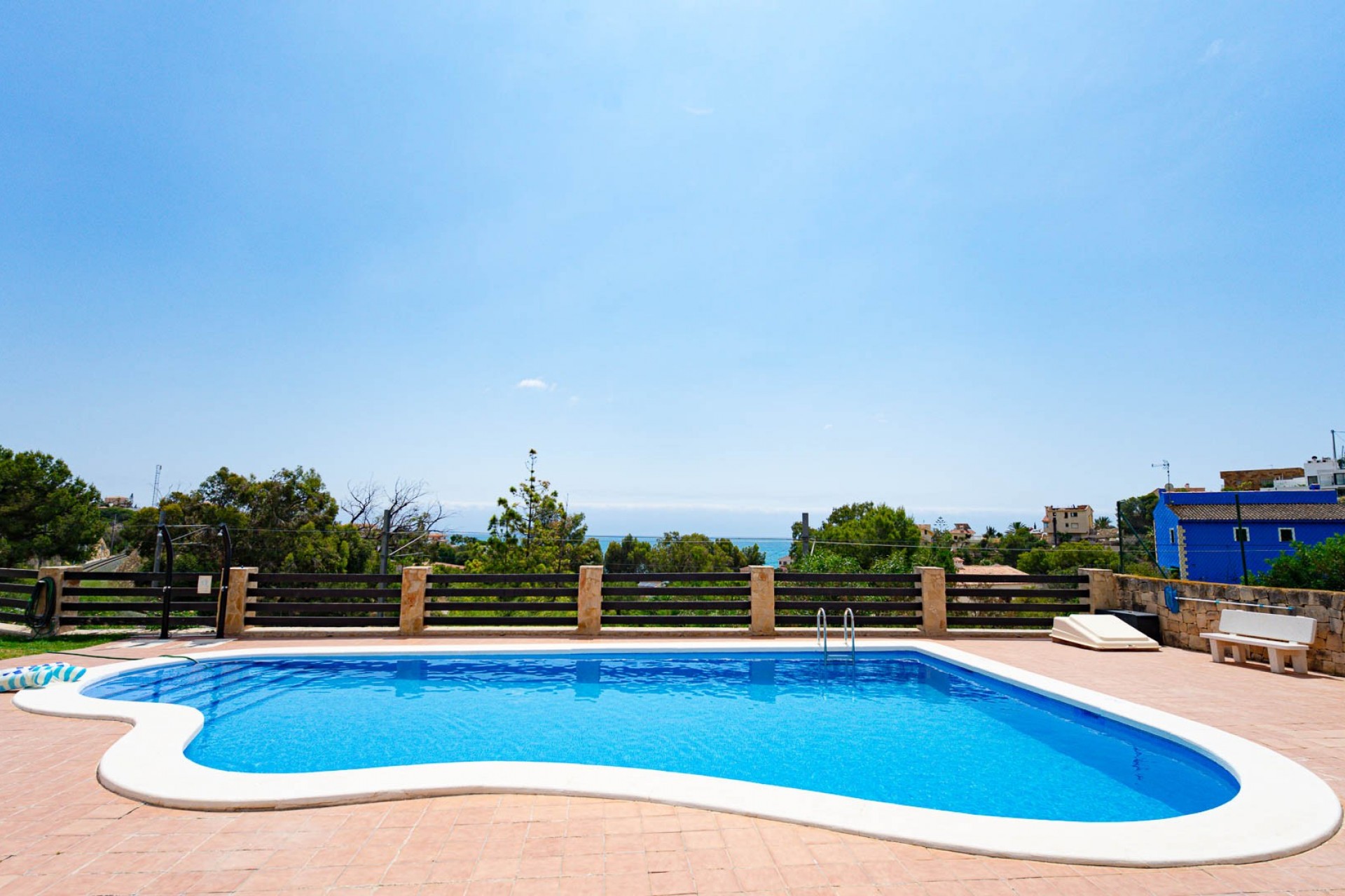 Reventa - Chalet - El Campello - Urb Els Banyets