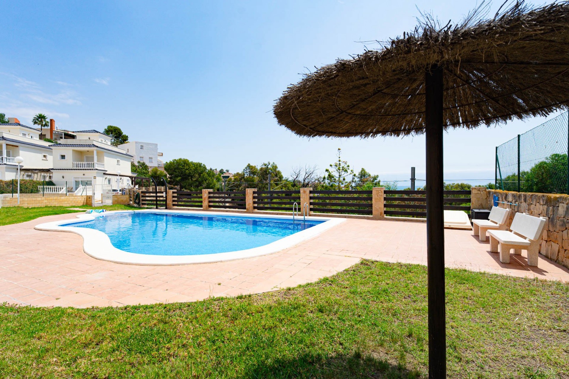 Reventa - Chalet - El Campello - Urb Els Banyets