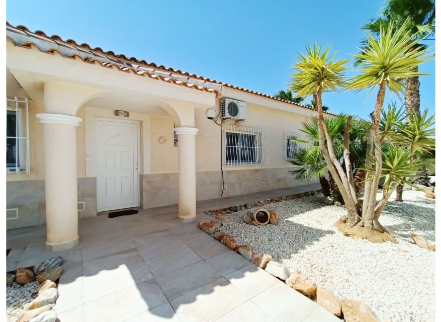 Reventa - Chalet - Gea y Truyols - Urb Lo Santiago