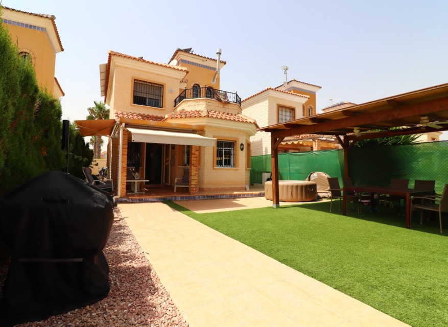 Reventa - Chalet - Guardamar del Segura - El Raso