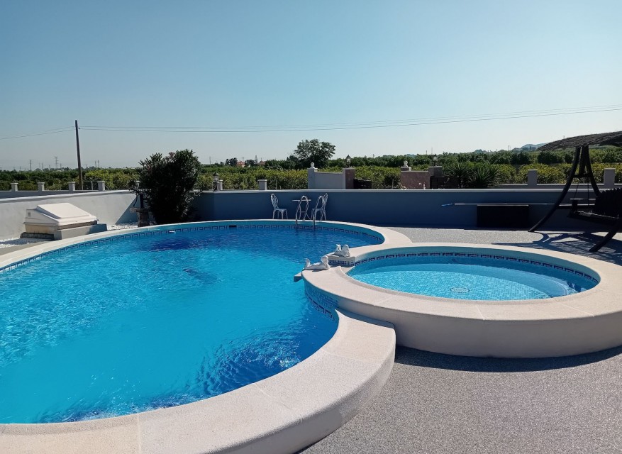 Reventa - Chalet - Jacarilla - Jacarilla - Campo