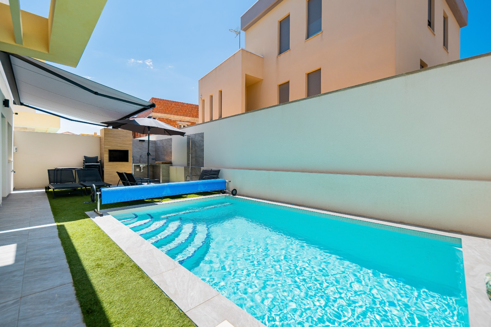Reventa - Chalet - Los Montesinos - La Herrada