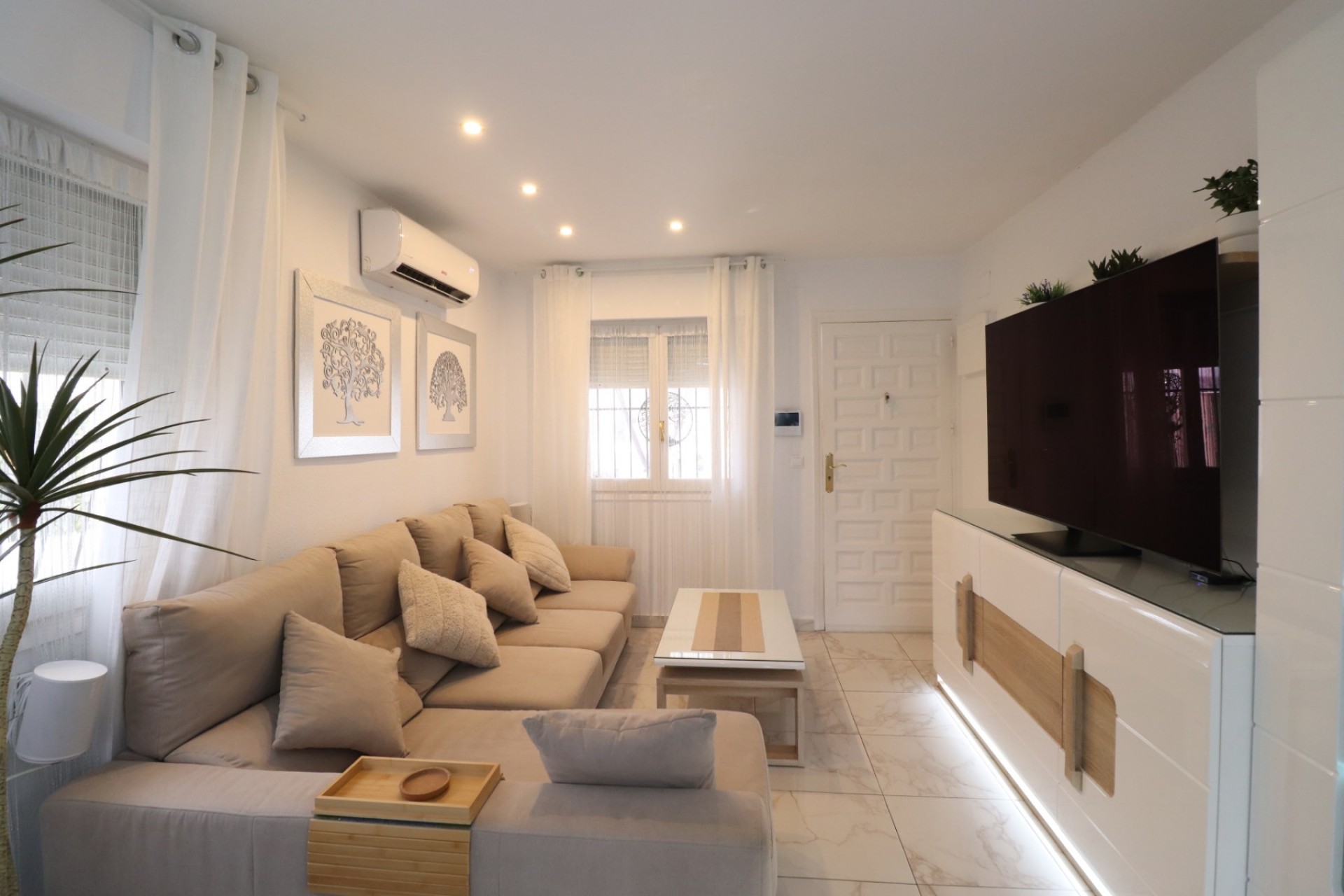 Reventa - Chalet - Orihuela Costa - La Florida