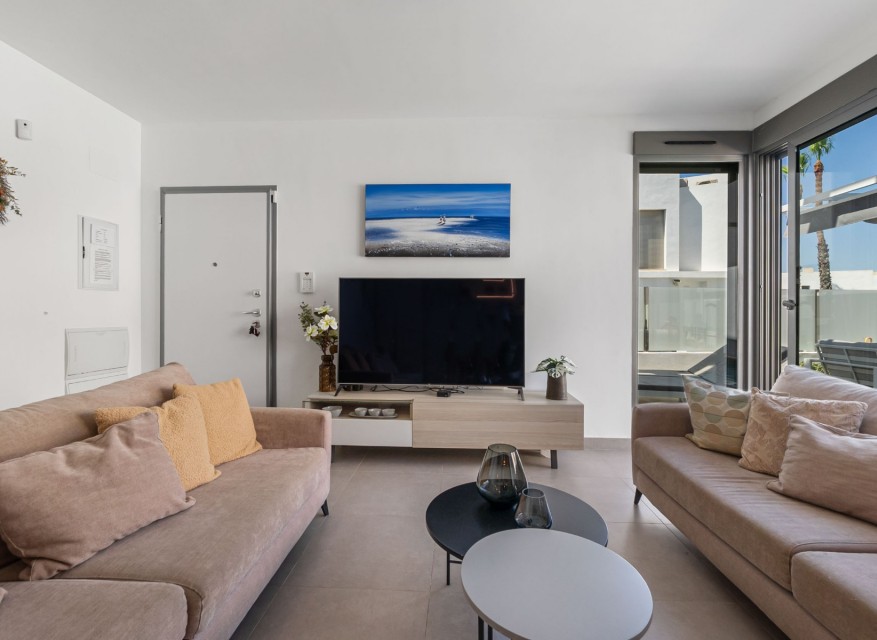 Reventa - Chalet - Orihuela Costa - Villamartin