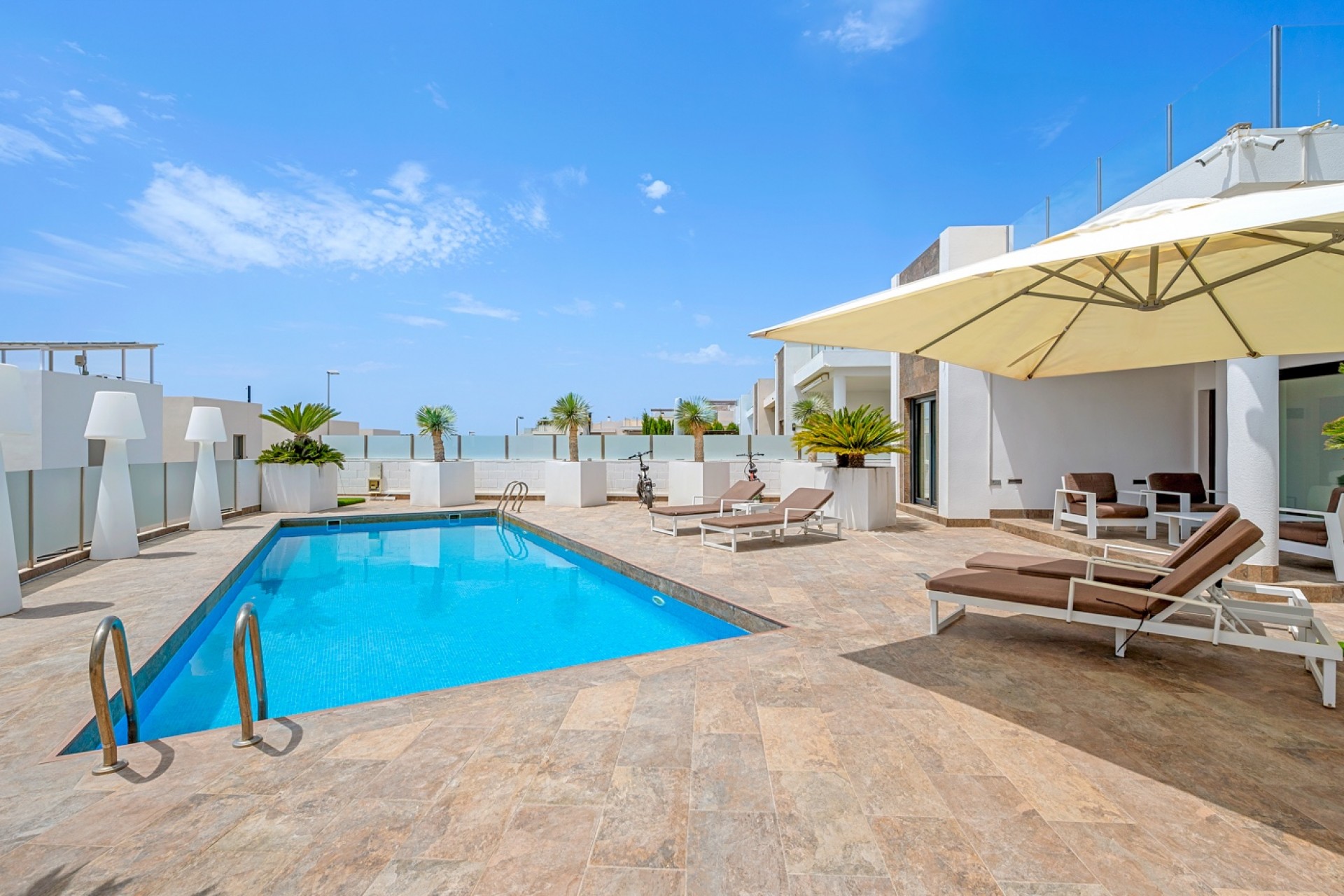 Reventa - Chalet - Orihuela Costa - Villamartin