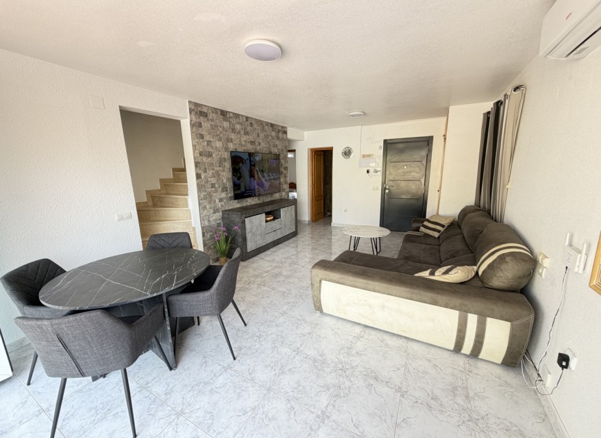 Reventa - Chalet - Orihuela Costa - Villamartin