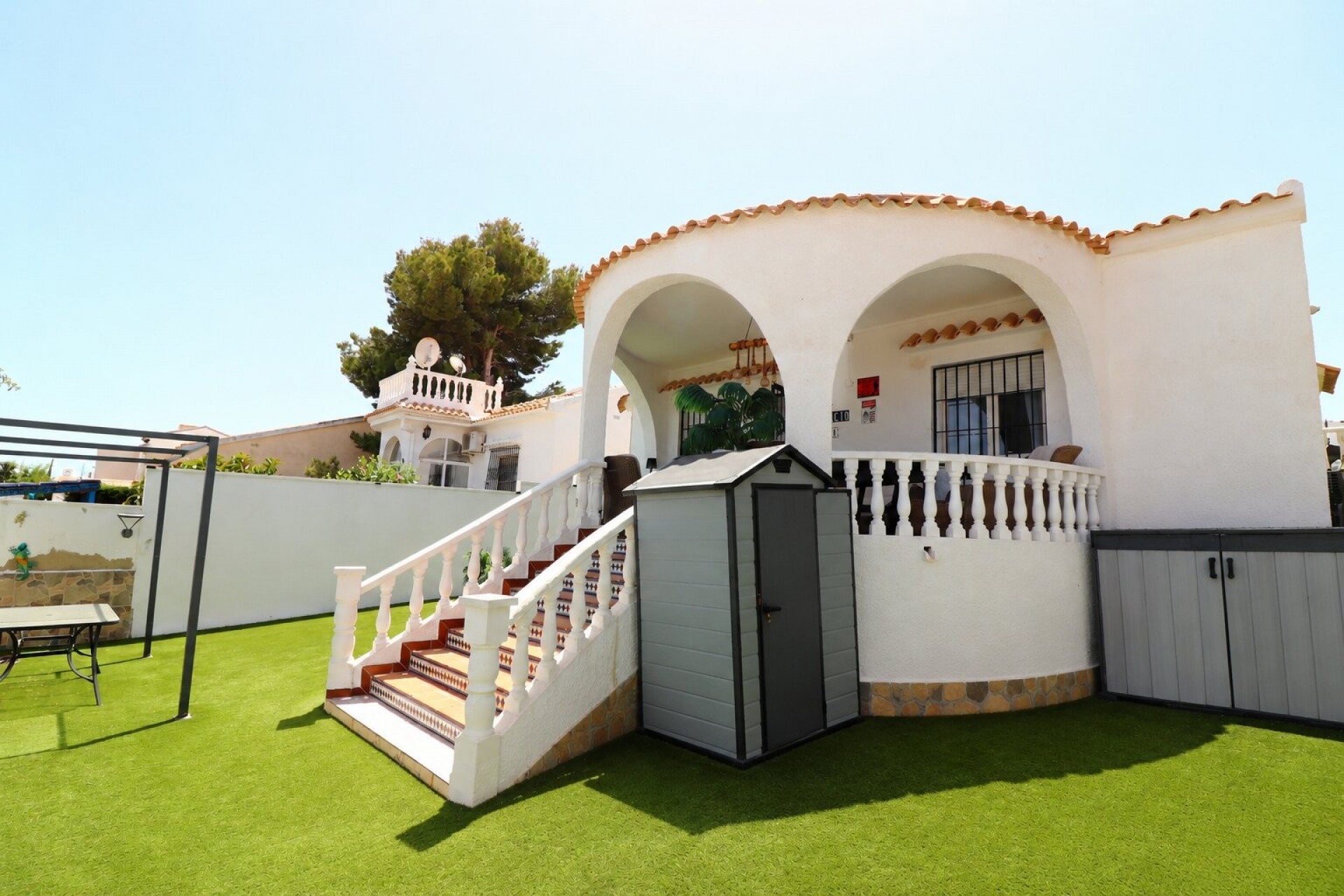 Reventa - Chalet - Orihuela Costa - Villamartin