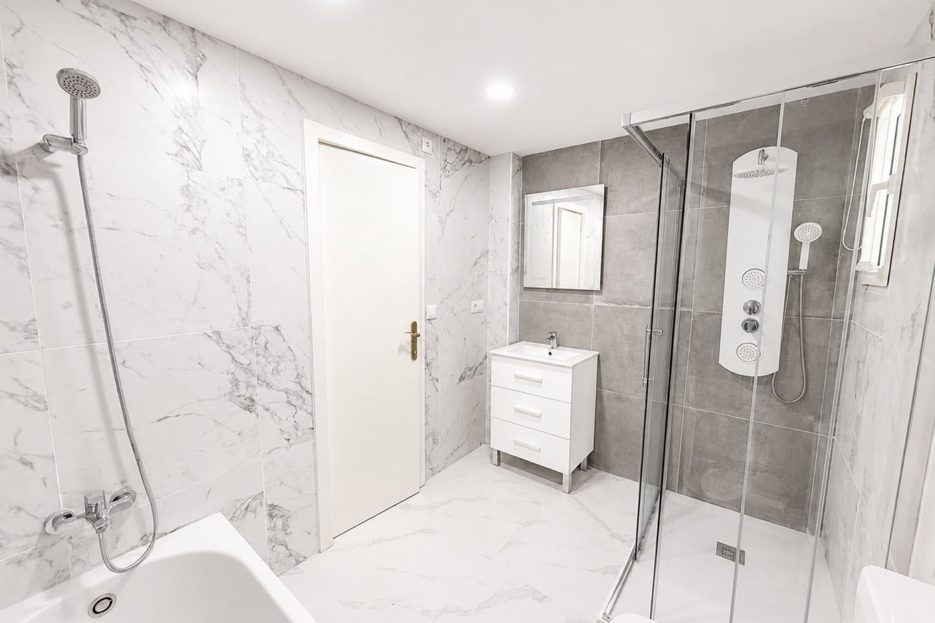 Reventa - Chalet - Orihuela Costa - Villamartin