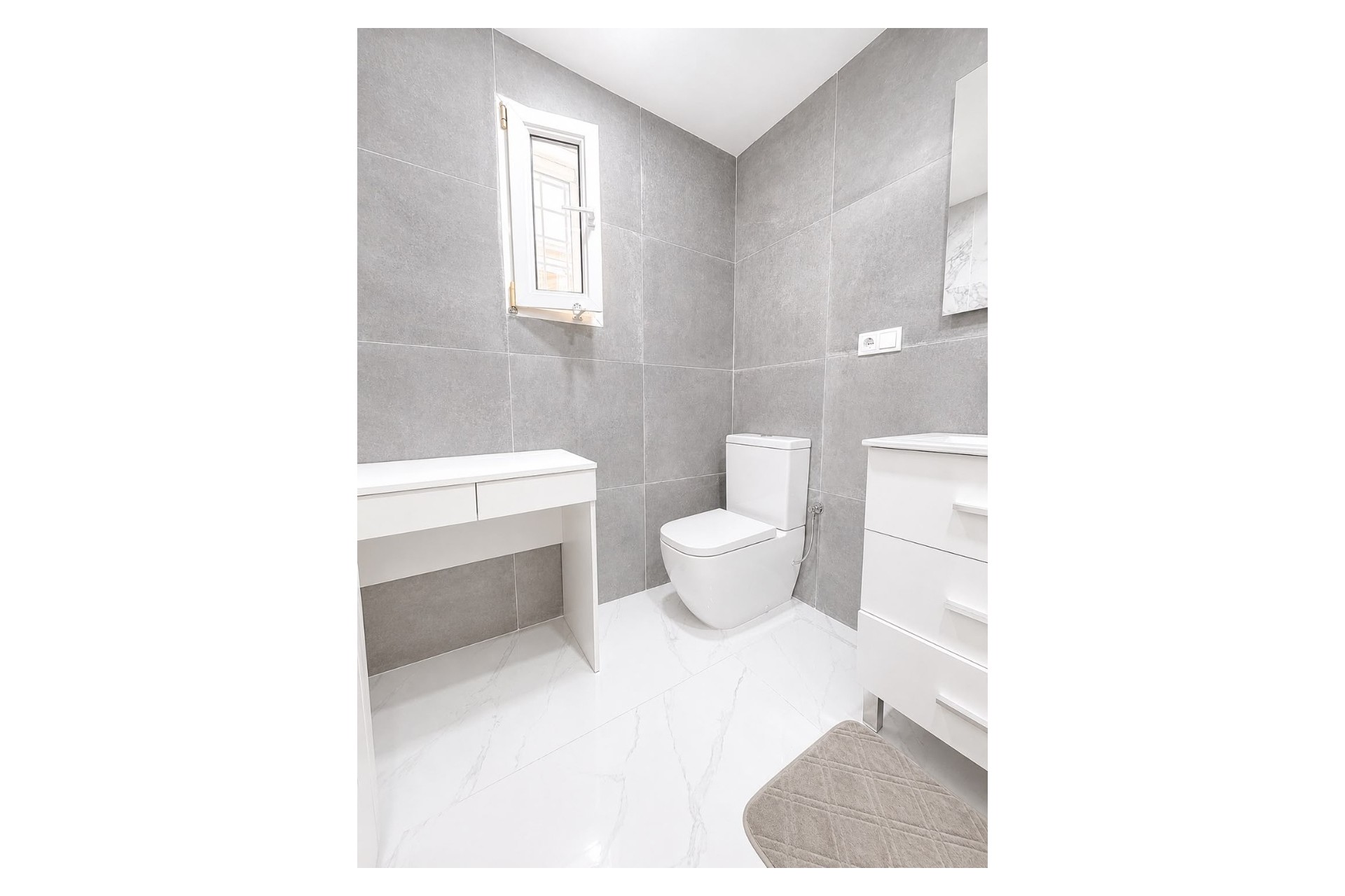 Reventa - Chalet - Orihuela Costa - Villamartin