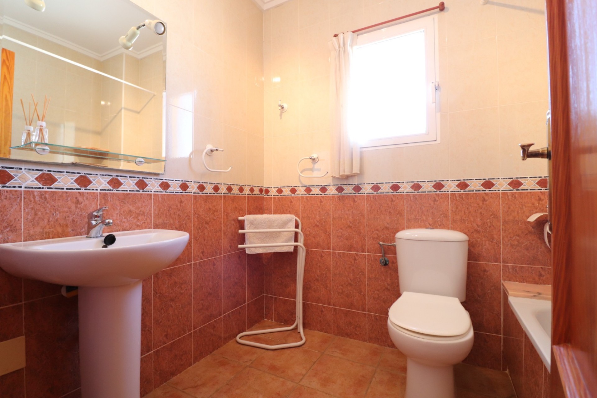Reventa - Chalet - San Miguel de Salinas - Lake View Mansions