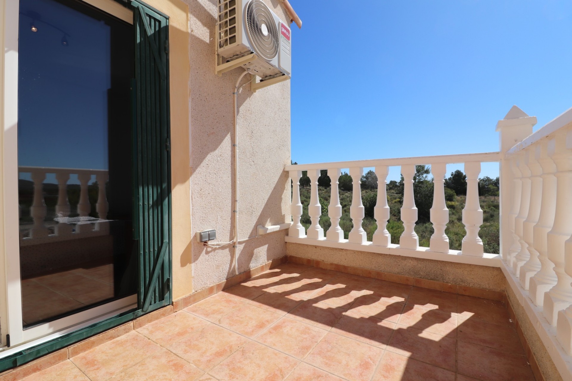 Reventa - Chalet - San Miguel de Salinas - Lake View Mansions