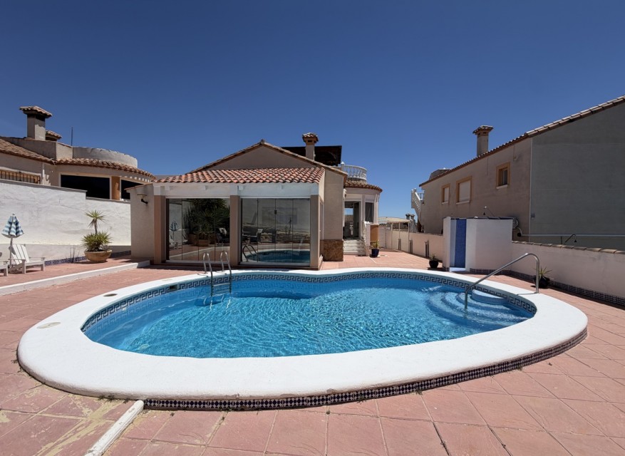 Reventa - Chalet - San Miguel de Salinas - Lake View Mansions