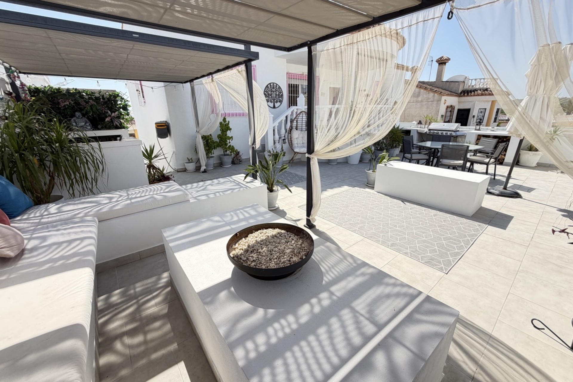 Reventa - Chalet - San Miguel de Salinas - Lake View Mansions
