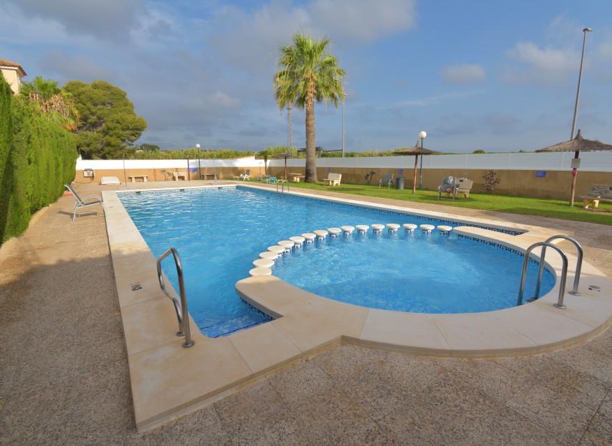 Reventa - Villa Cuádruple - Algorfa - Montebello