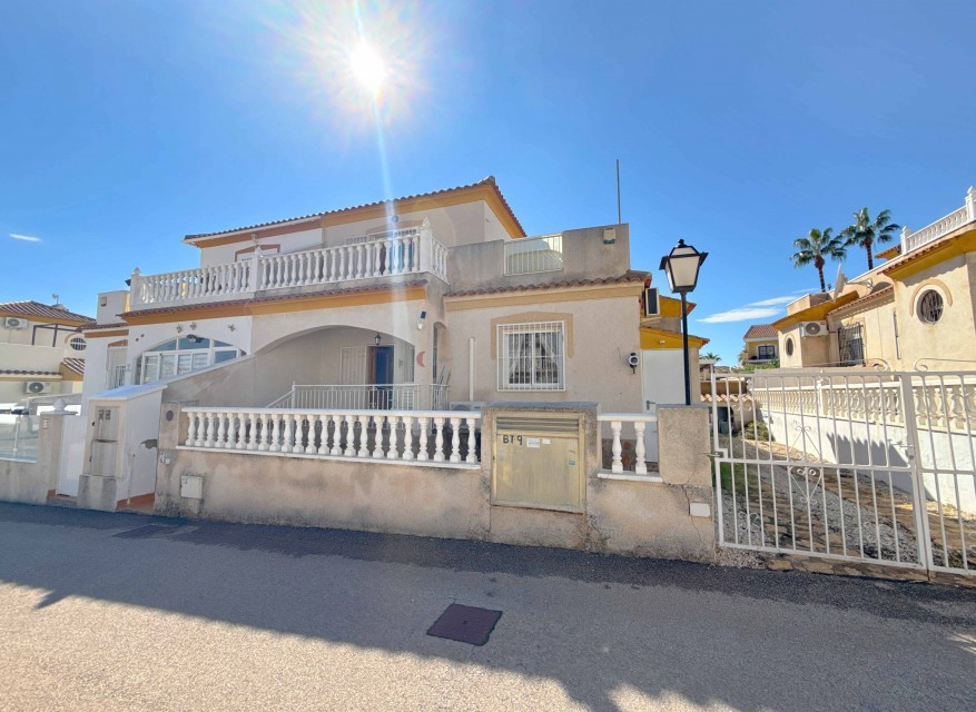Reventa - Villa Cuádruple - Orihuela Costa - Los Dolses