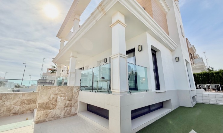 Townhouse - Re-Sale - Ciudad Quesada - Doña Pepa