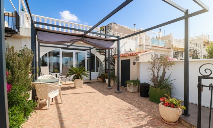 Townhouse - Re-Sale - Ciudad Quesada - VRE 5877