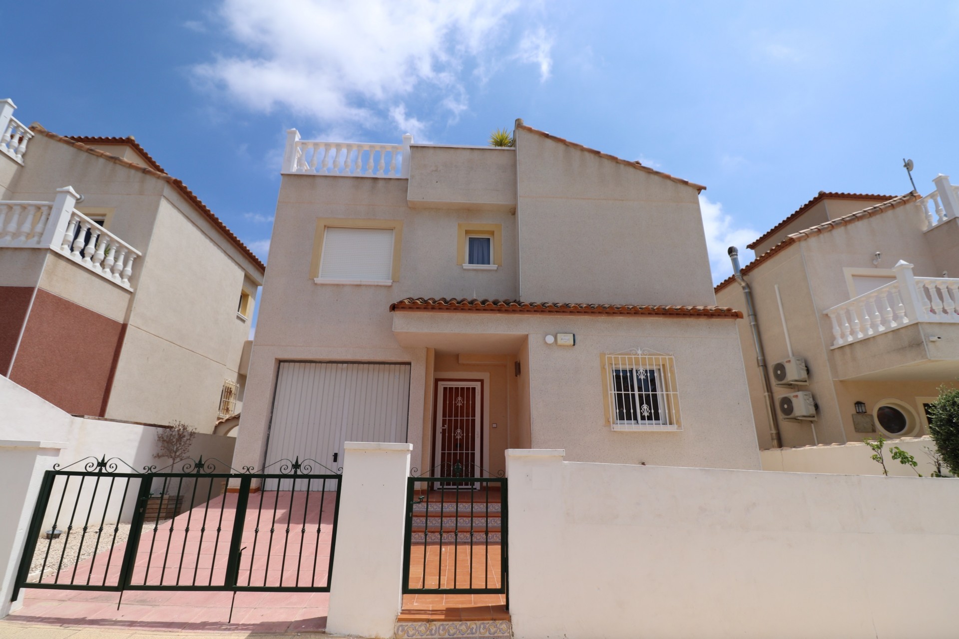 Utleie - Frittliggende Villa - San Miguel de Salinas - Lake View Mansions