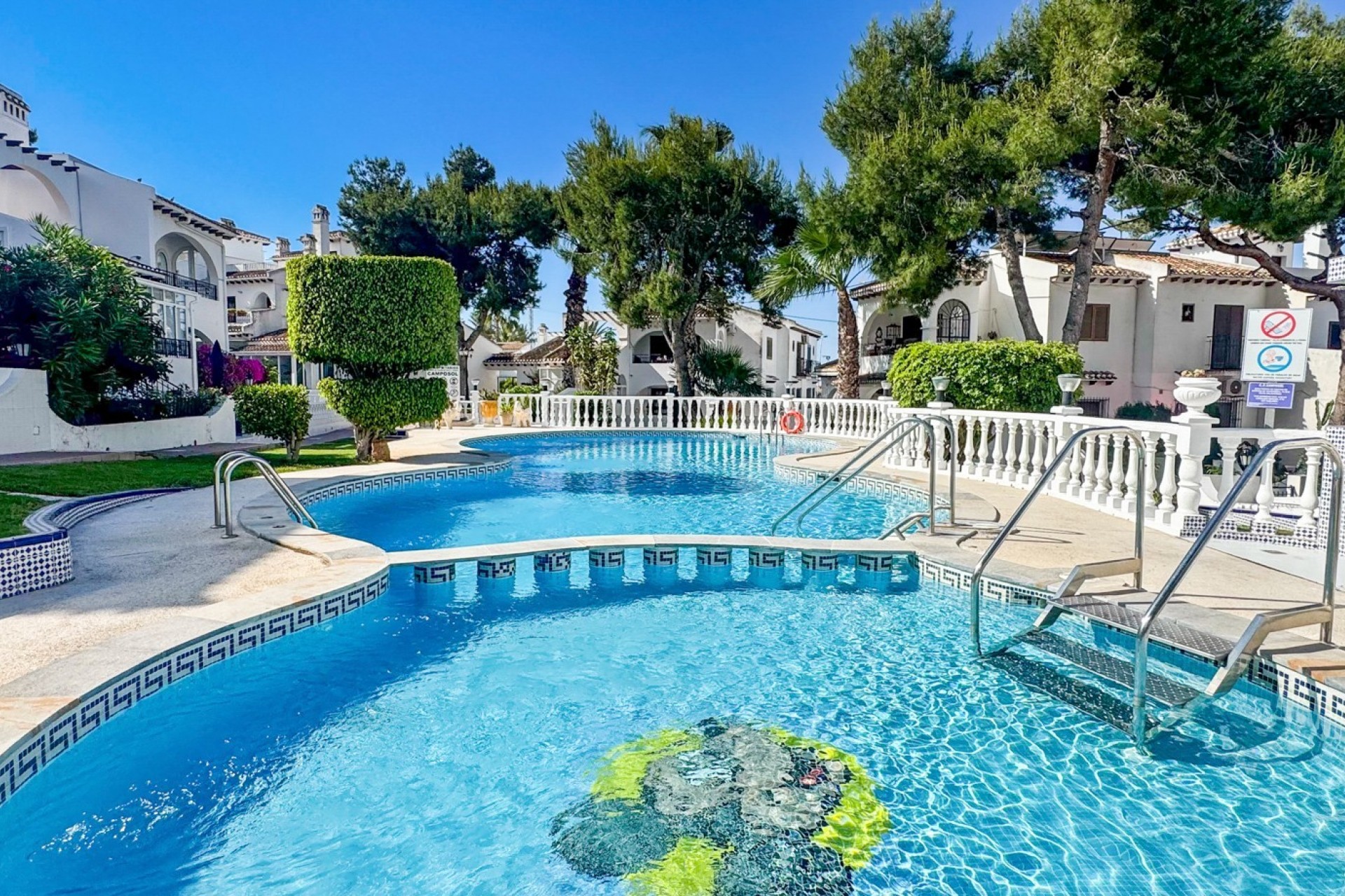 Videresalg - Bungalow - Torrevieja - Aguas Nuevas