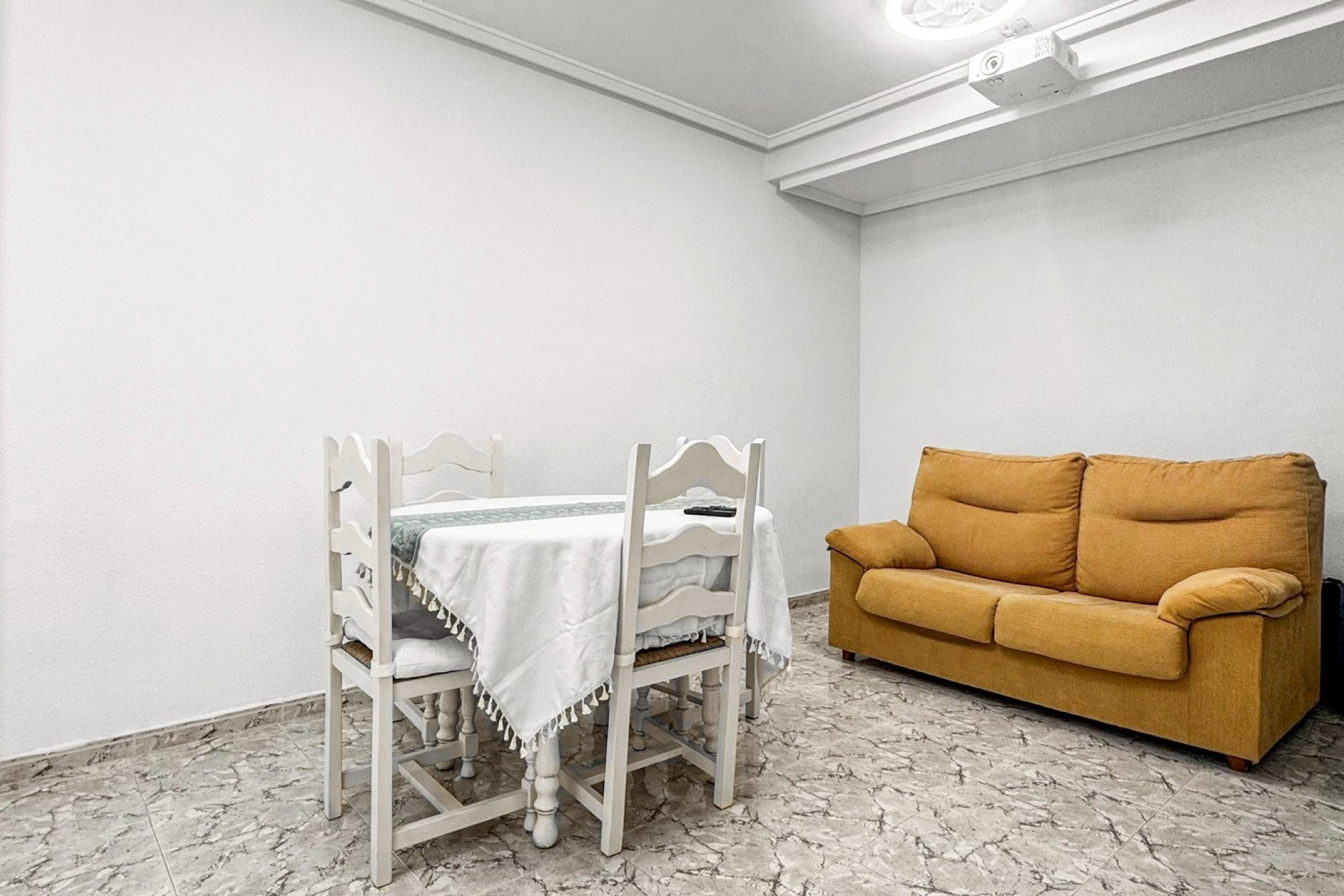 Videresalg - Duplex - Torrevieja - Aguas Nuevas