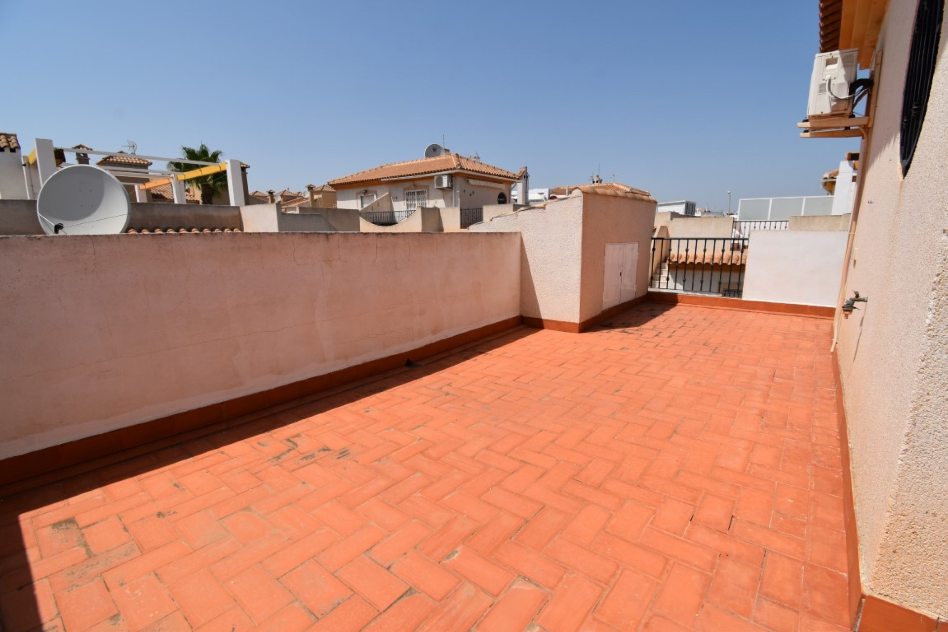 Videresalg - Firemannsvilla - Orihuela Costa - Playa Flamenca
