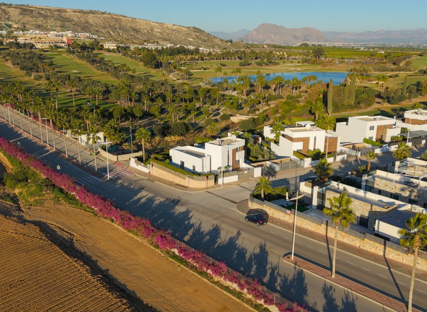 Videresalg - Frittliggende Villa - Algorfa - La Finca Golf Resort