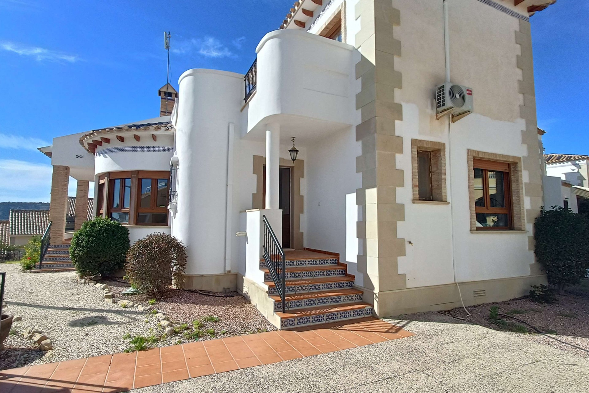 Videresalg - Frittliggende Villa - Algorfa - La Finca Golf Resort