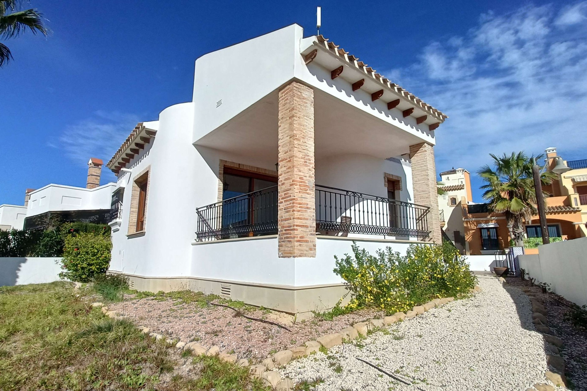 Videresalg - Frittliggende Villa - Algorfa - La Finca Golf Resort