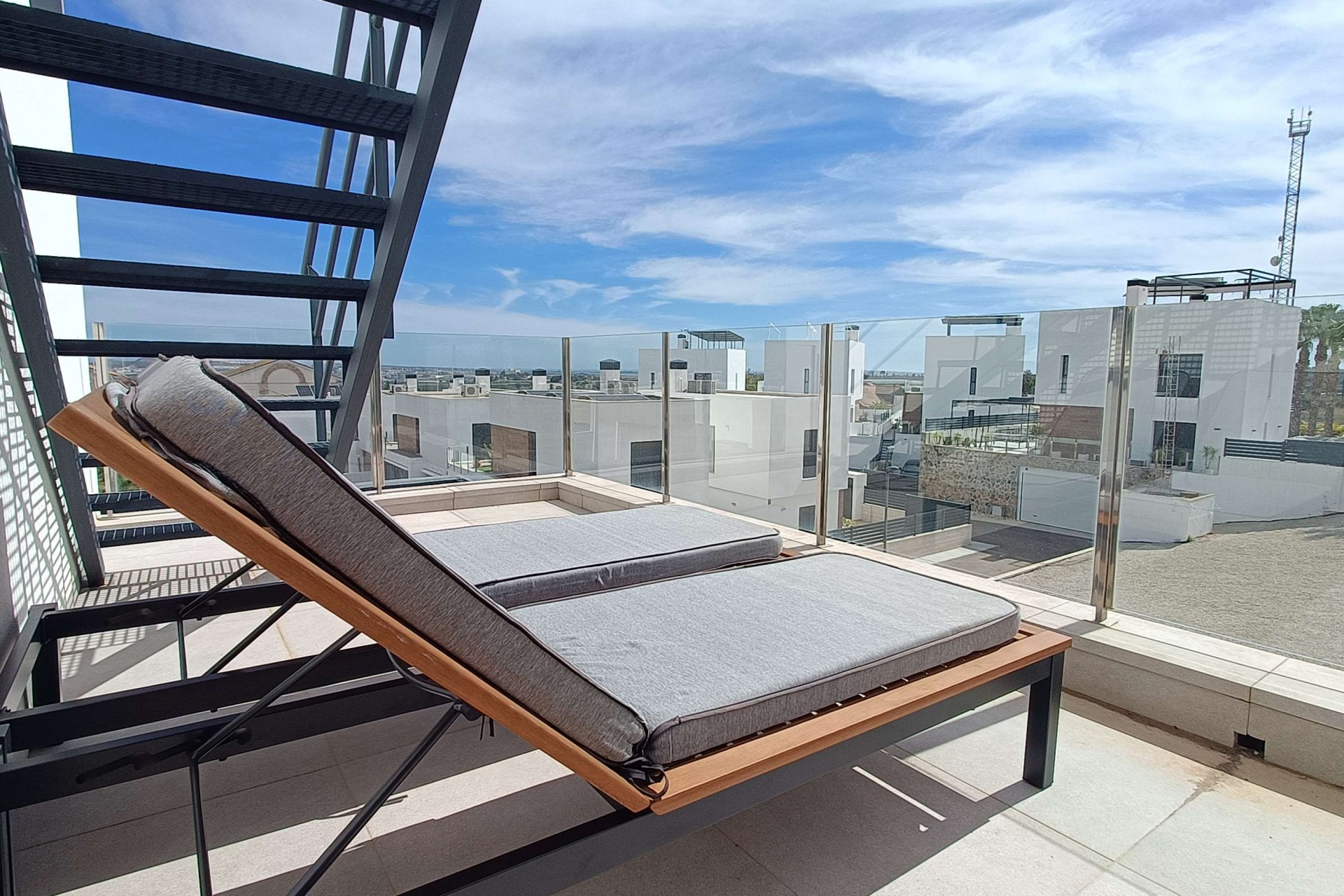 Videresalg - Frittliggende Villa - Algorfa - La Finca Golf Resort