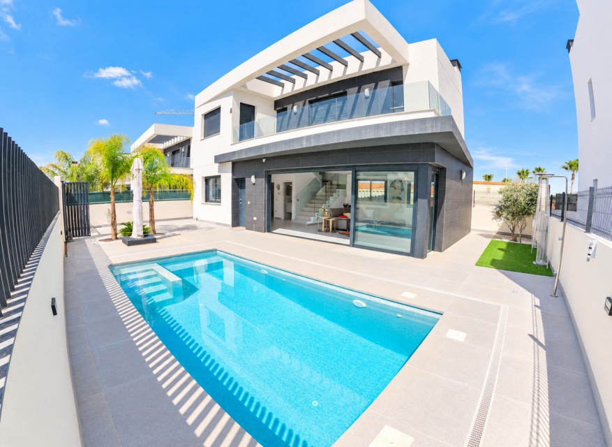 Videresalg - Frittliggende Villa - Algorfa - La Finca Golf Resort