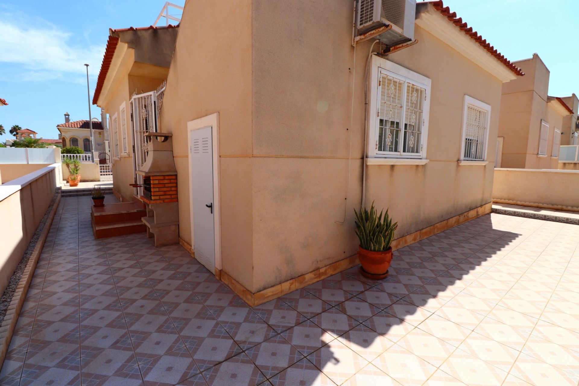 Videresalg - Frittliggende Villa - Algorfa - Lo Crispin