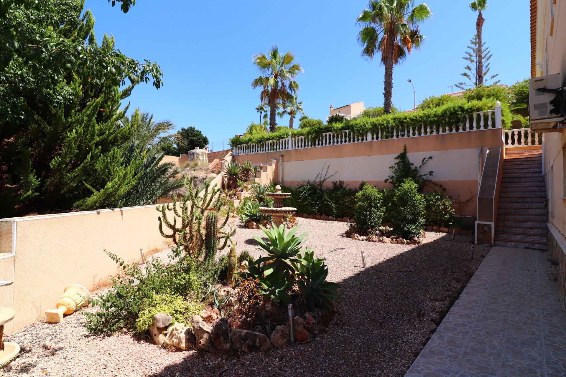 Videresalg - Frittliggende Villa - Algorfa - Lomas de La Juliana