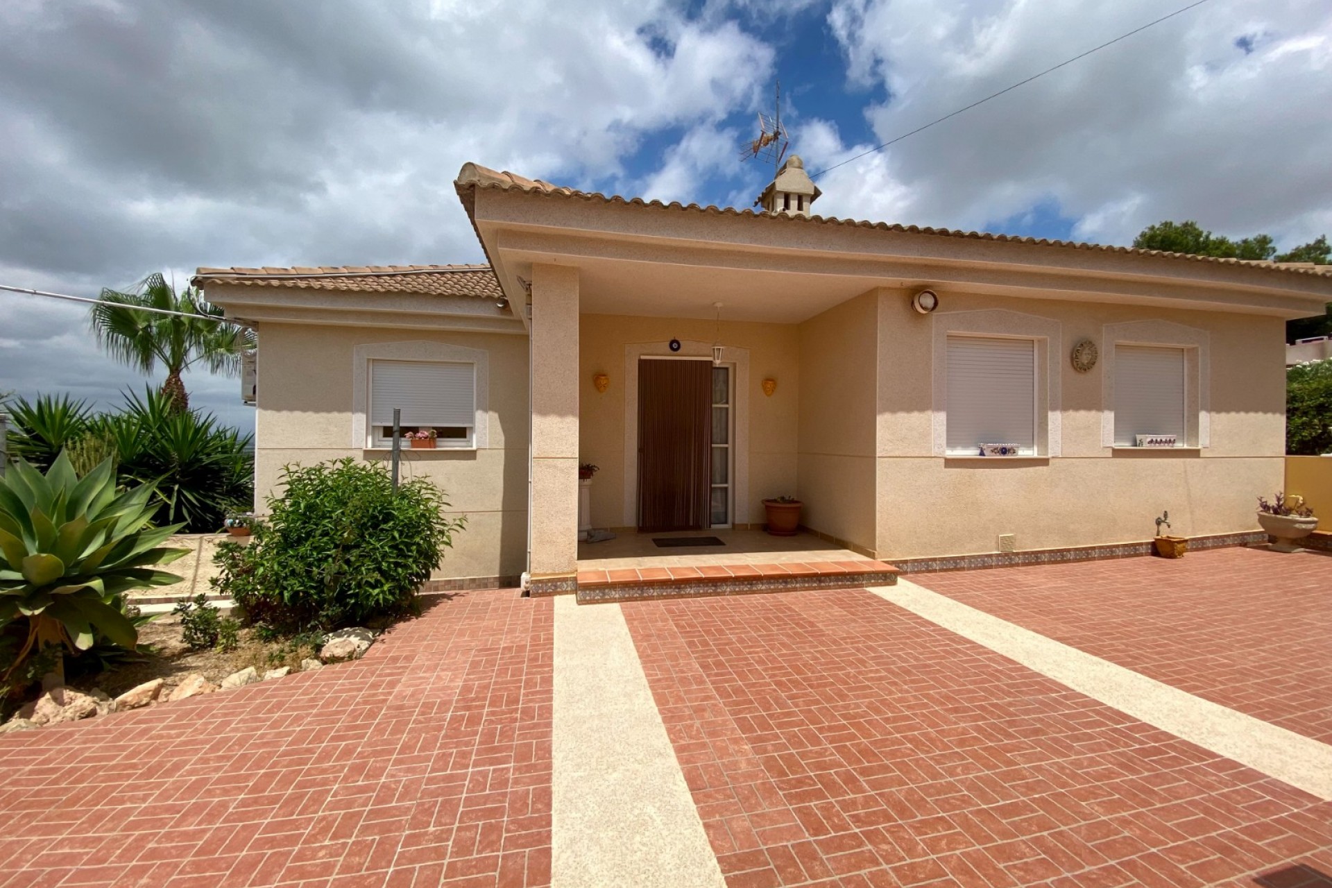 Videresalg - Frittliggende Villa - Algorfa - Lomas de La Juliana