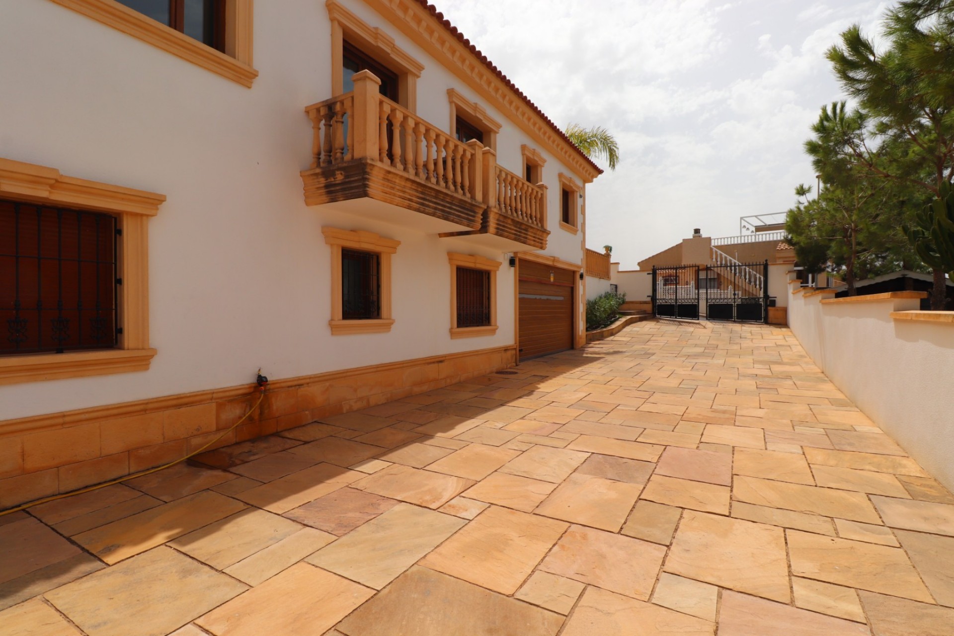Videresalg - Frittliggende Villa - Algorfa - Lomas de La Juliana