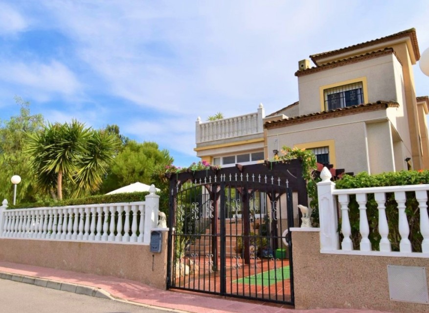 Videresalg - Frittliggende Villa - Algorfa - Montebello