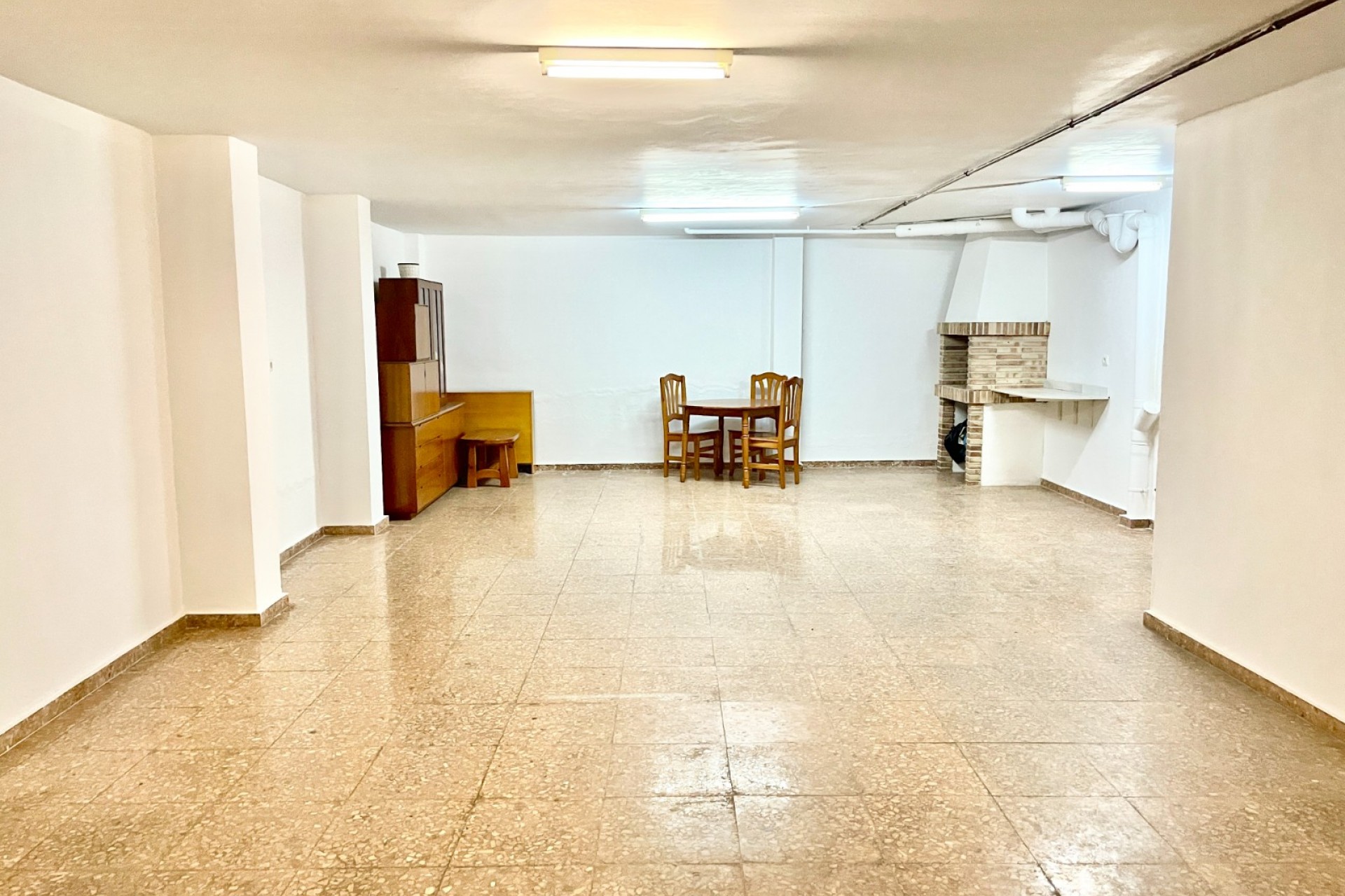 Videresalg - Frittliggende Villa - Almoradi - Almoradi - Byen