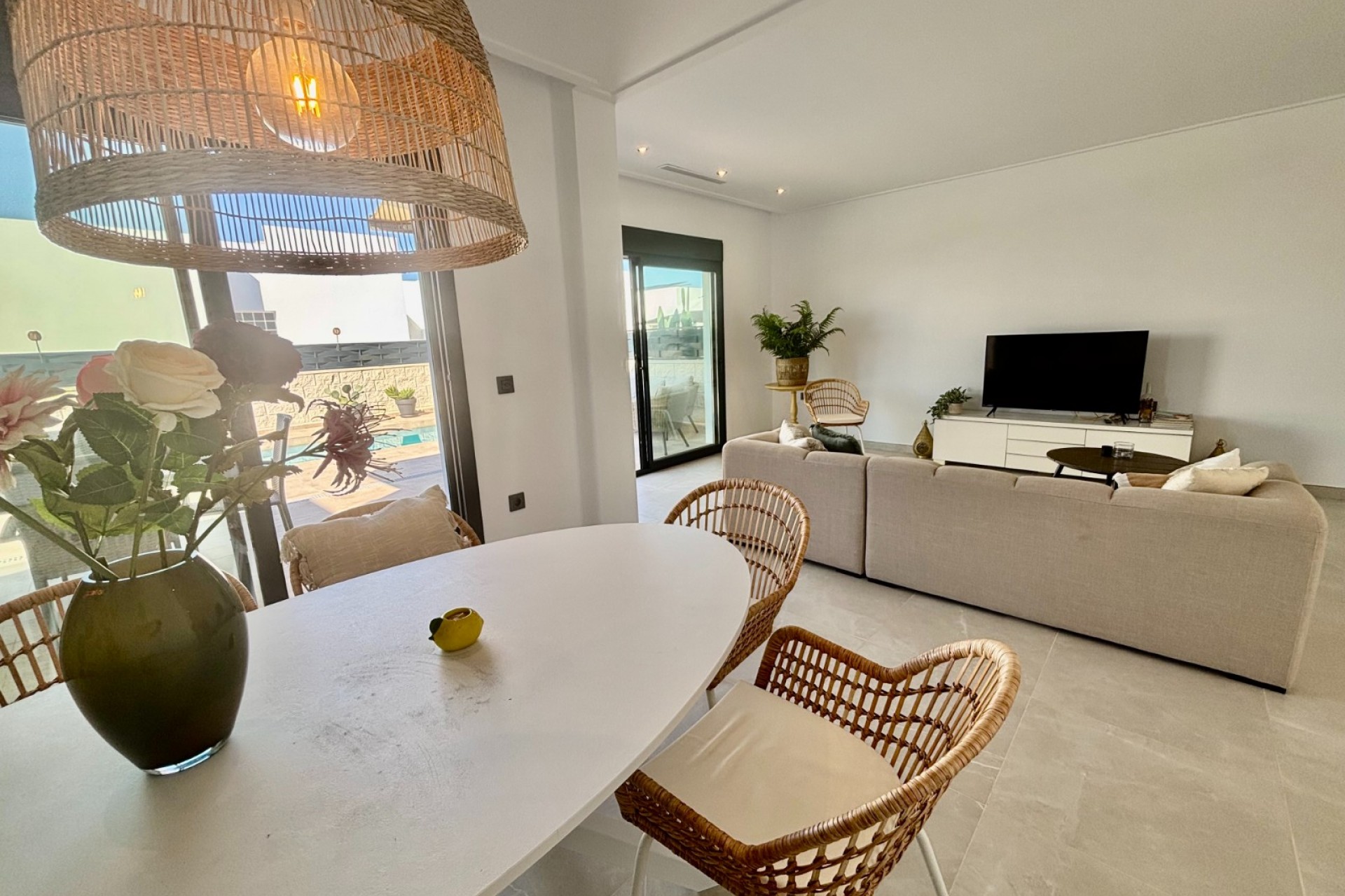 Videresalg - Frittliggende Villa - Benijofar - Benijofar - Landsby