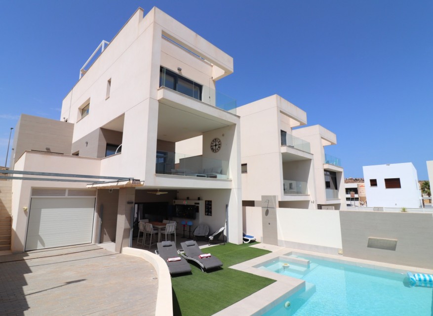 Videresalg - Frittliggende Villa - Benijofar - Benijofar - Landsby