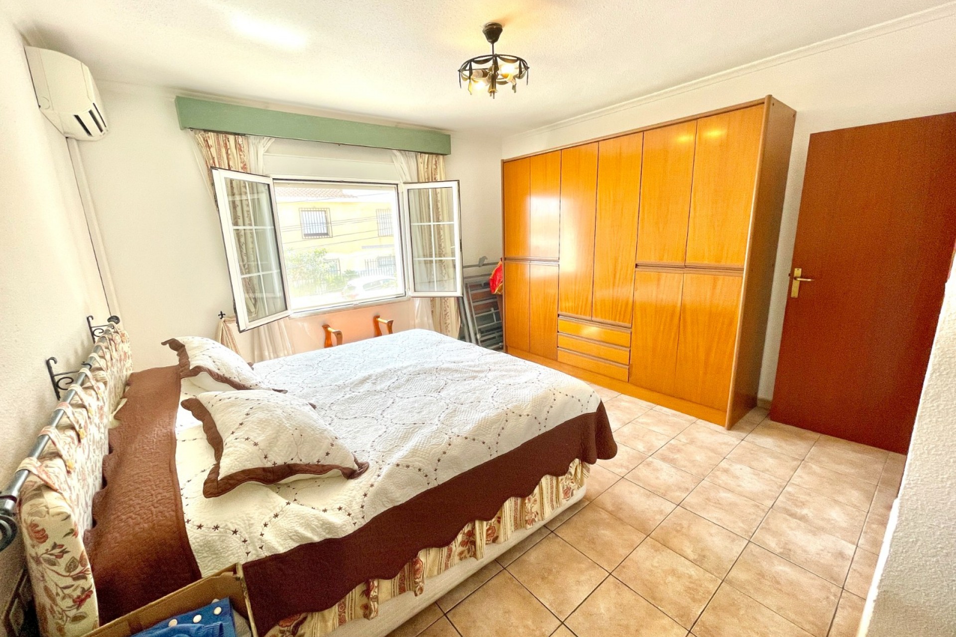 Videresalg - Frittliggende Villa - Benijofar - pueblo